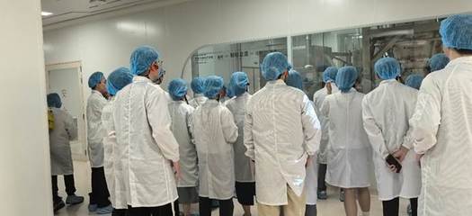 黨支部活力提升計劃 | 中山大學生科院師生&ldquo;探秘&rdquo;湯臣倍健珠?；?黨建與知識雙豐收!